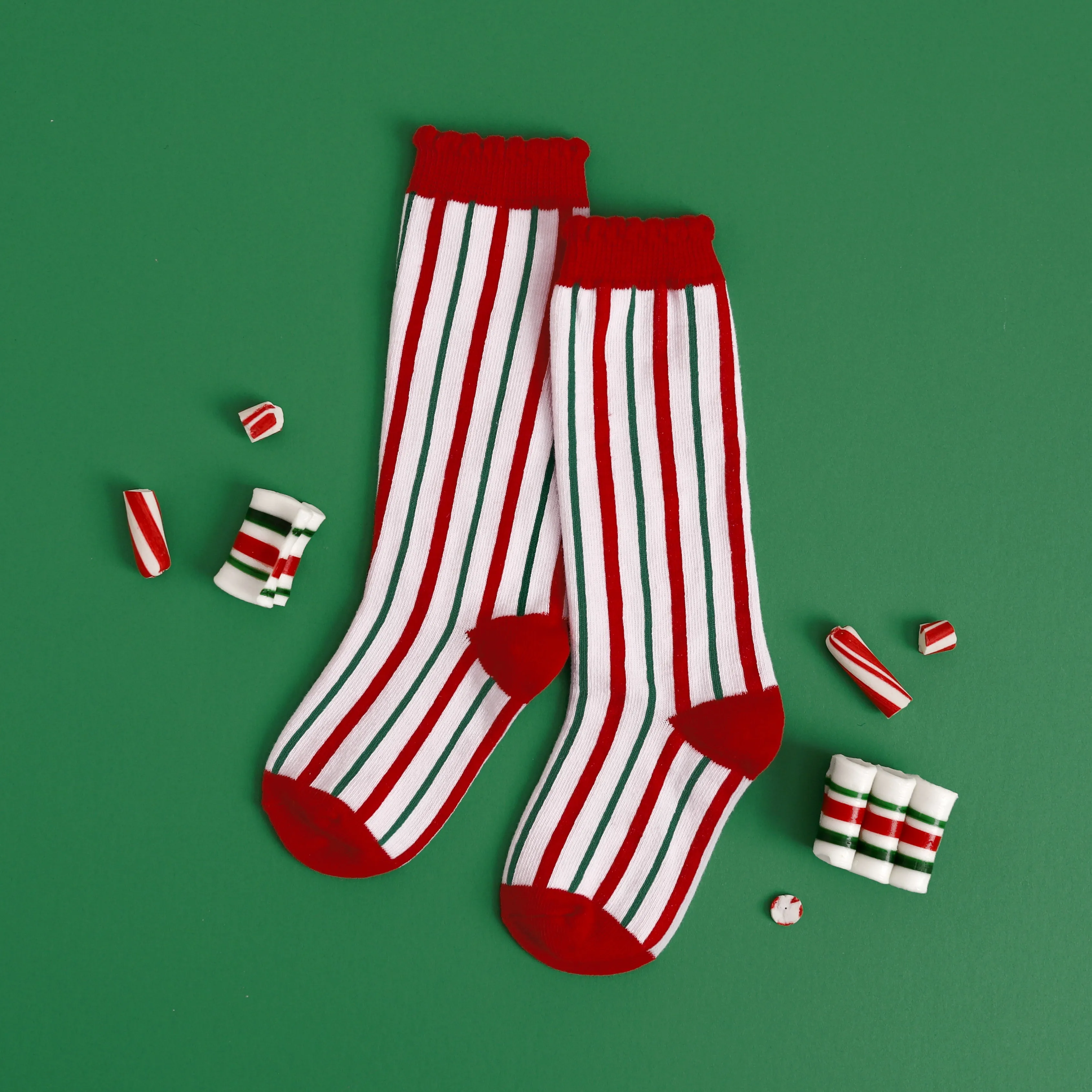 Candy Cane Striped Scalloped Knee High Socks