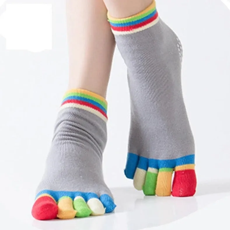 Gray Yoga Rainbow Toe Socks (Adult Medium - Women's Shoe Sizes 5-10)