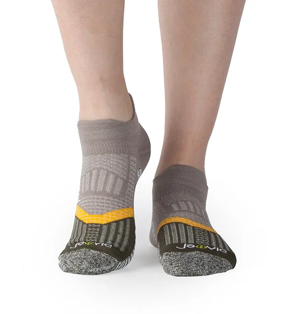 Grip Performance Compression Socks - Solids