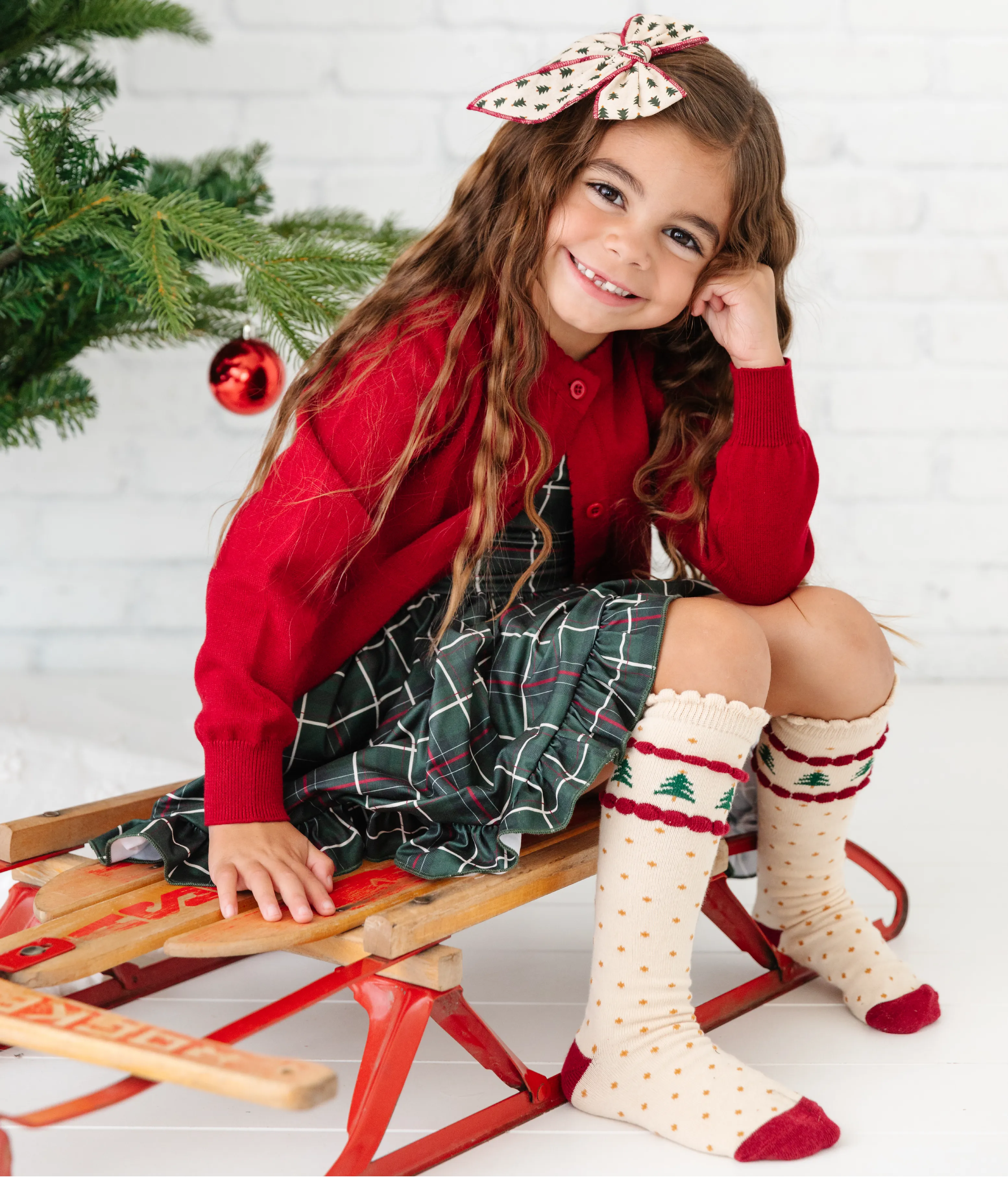 Tree Farm Scalloped Knee High Socks